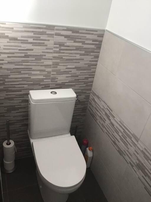 Le Crotoy En Noir Et Bois Apartment Luaran gambar